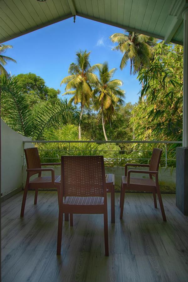 Deltora Villa - Free Drop Off To Galle Fort By Tuktuk Екстериор снимка