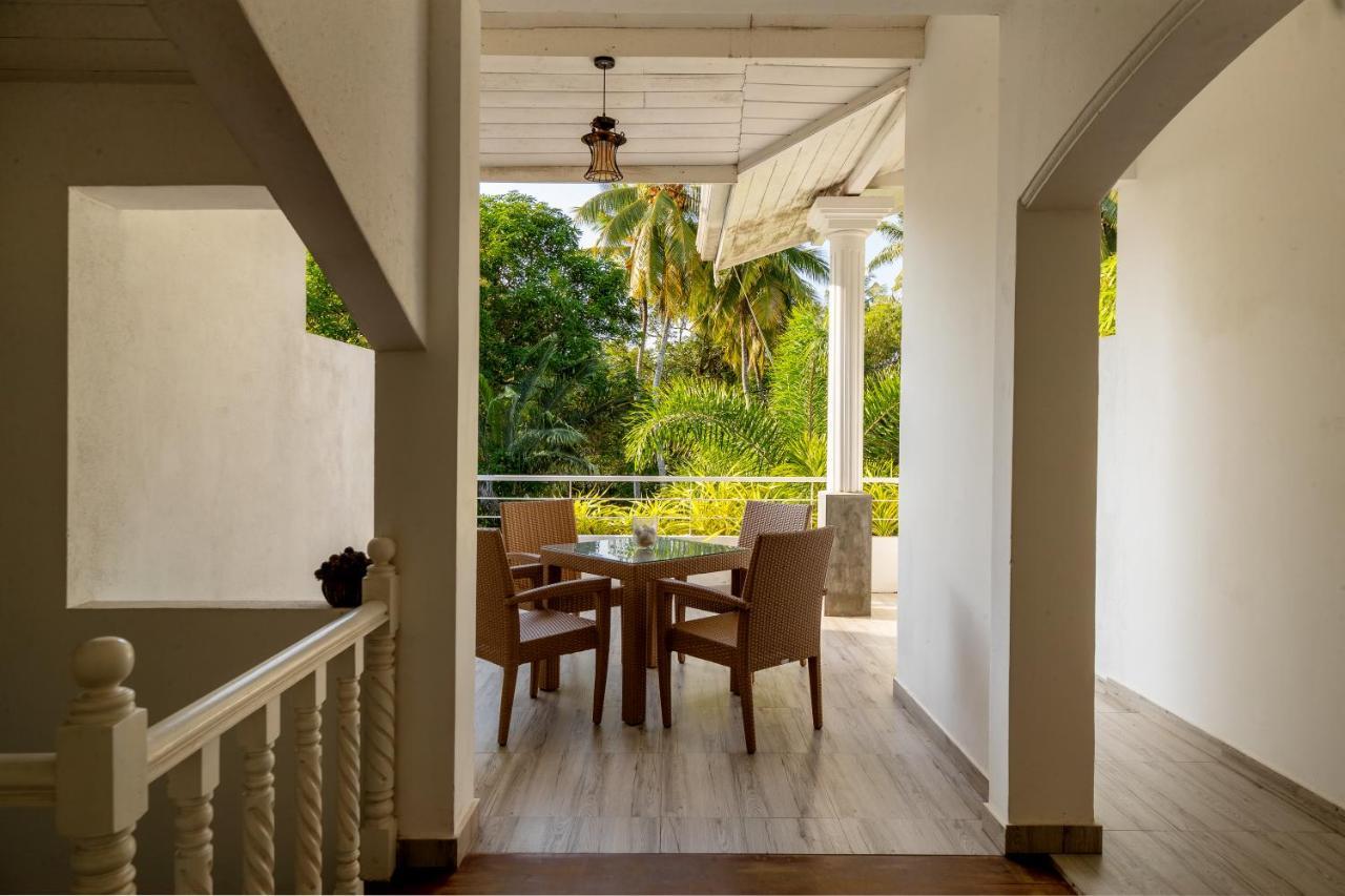 Deltora Villa - Free Drop Off To Galle Fort By Tuktuk Екстериор снимка