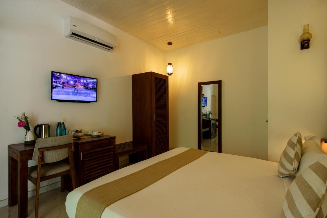 Deltora Villa - Free Drop Off To Galle Fort By Tuktuk Екстериор снимка